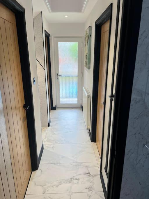 Apartment Modern 2 Bedroom Nantwich